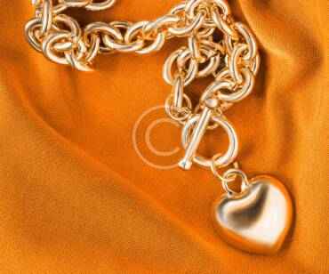 Sustainable fashion: choices for a greener closet